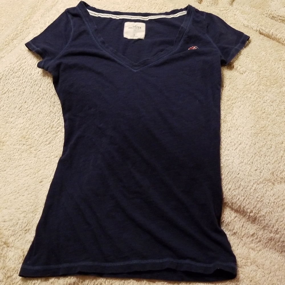 Blue short sleeve Hollister shirt